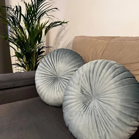 Wola Z Ogródkiem Apartamento